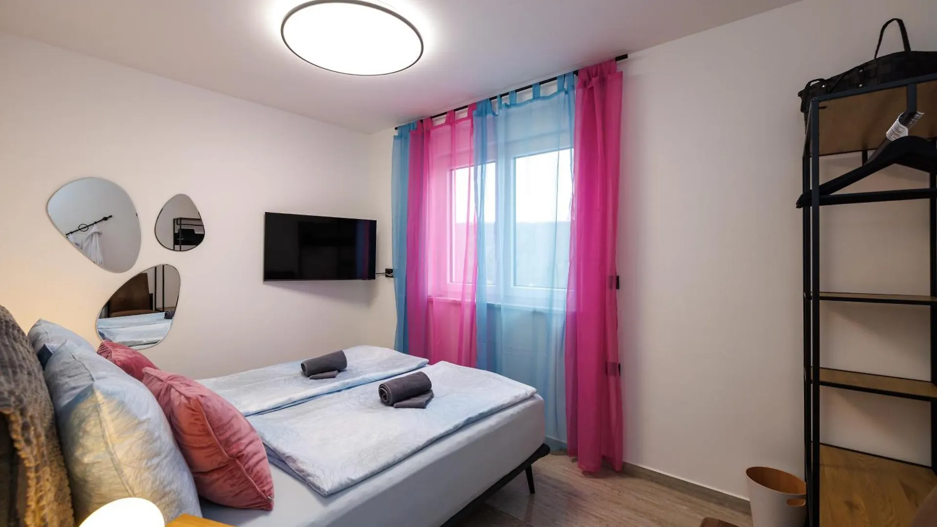 Noble Nest Apartment Njivice 0*,