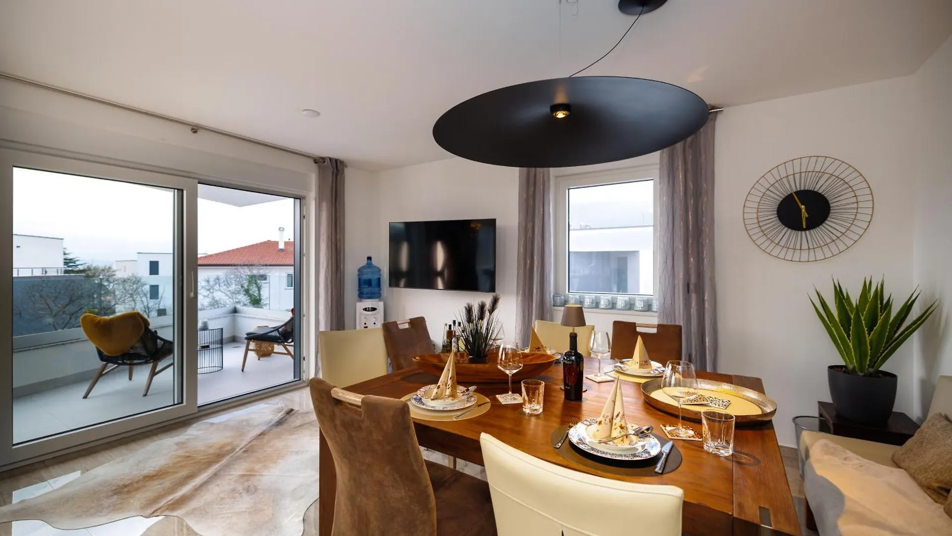 Noble Nest Apartment Njivice