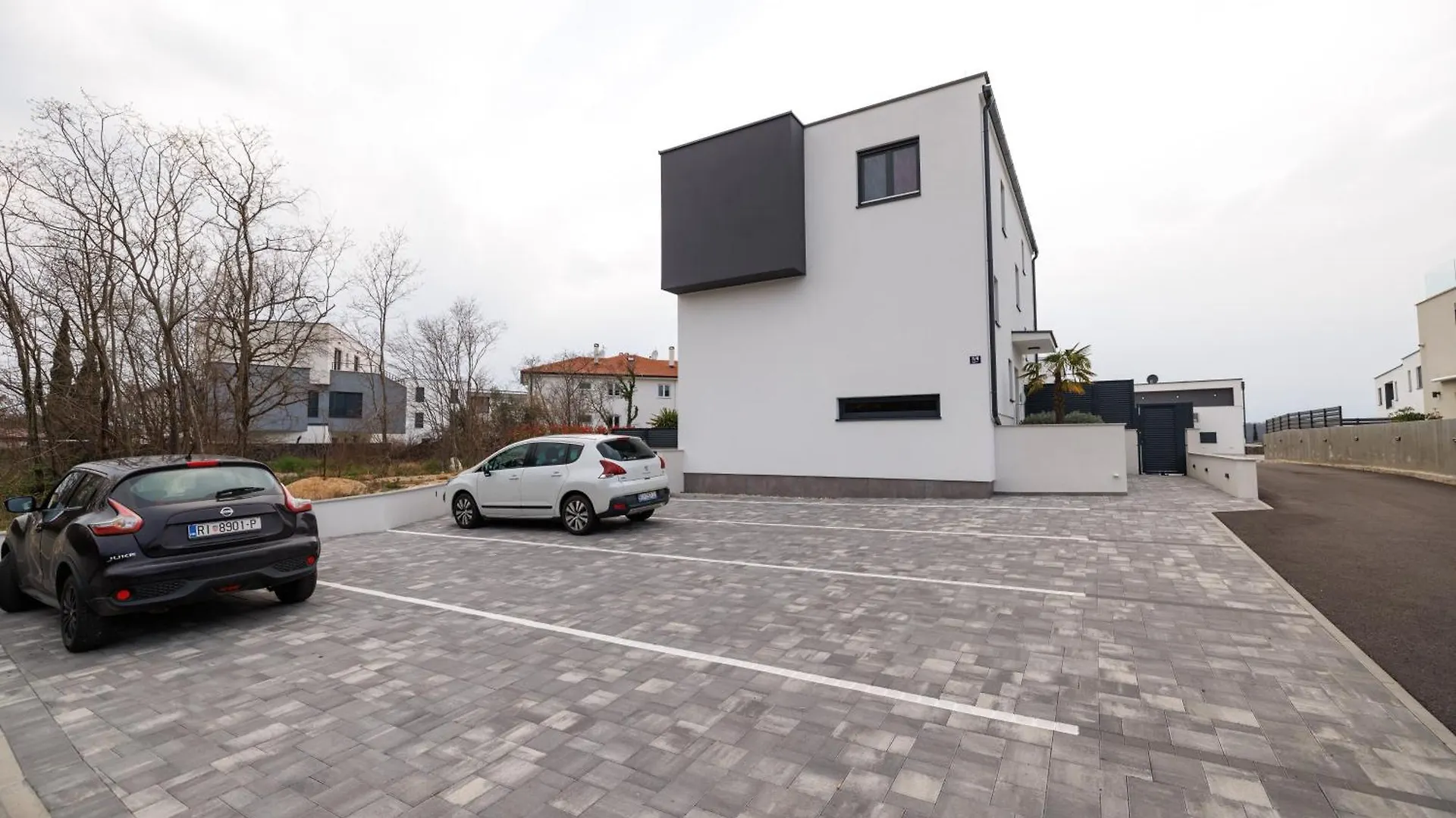 Noble Nest Apartment Njivice